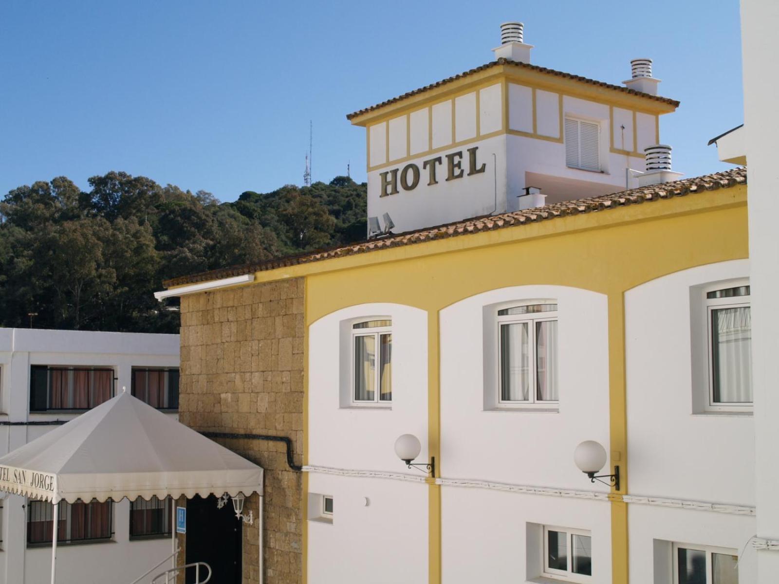 Hotel San Jorge Alcala de los Gazules Bagian luar foto